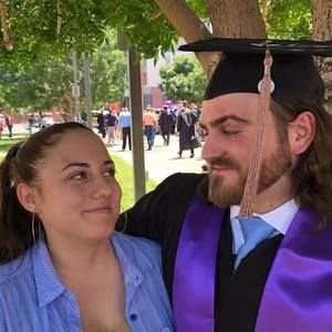 Meet your Posher, Alona